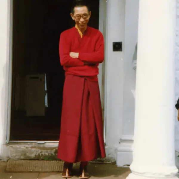Geshe Kelsang Gyatso Rinpoche elvonulas