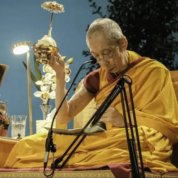 Geshe Kelsang Gyatso Rinpoche tanitas 3