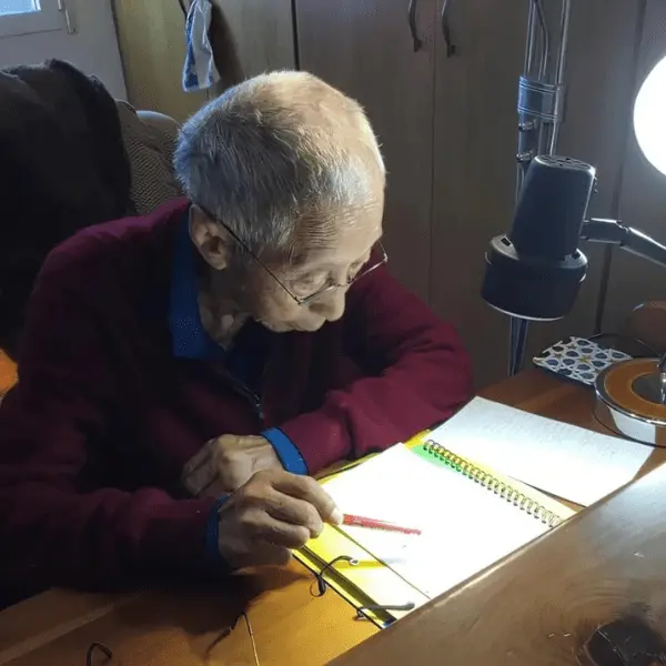 Geshe Kelsang Gyatso Rinpochekönyv írás